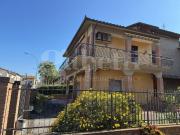 Villetta indipendente in vendita di 420 m²