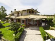 Villetta indipendente in vendita di 430 m² in Via dei...