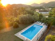 Villetta indipendente in vendita di 440 m² in Via Guardiola