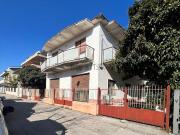 Villetta indipendente in vendita di 448 m² in Via Monte...