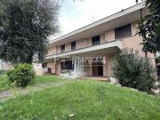 Villetta indipendente in vendita di 450 m² in Viale...