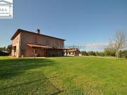 Villetta indipendente in vendita di 451 m² in Strada...