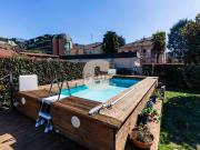 Villetta indipendente in vendita di 457 m² in Via Metastasio
