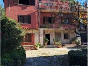 Villetta indipendente in vendita di 460 m² in Via Reggio...