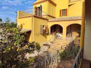 Villetta indipendente in vendita di 465 m²