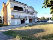 Villetta indipendente in vendita di 473 m² in Via...