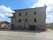 Villetta indipendente in vendita di 475 m² in Via Roma
