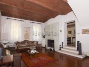 Villetta indipendente in vendita di 490 m²