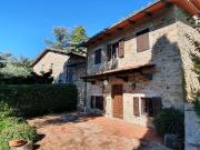 Villetta indipendente in vendita di 500 m² in Via Mangona