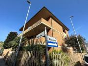 Villetta indipendente in vendita di 500 m² in Via Marche, 28