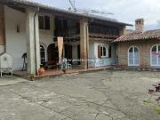 Villetta indipendente in vendita di 524 m² in Via...