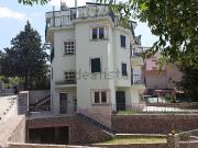 Villetta indipendente in vendita di 525 m² in Via Reggio...