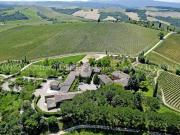 Villetta indipendente in vendita di 5400 m² in Piazza Roma