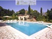 Villetta indipendente in vendita di 550 m² in Via chianti