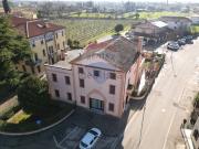 Villetta indipendente in vendita di 550 m² in Via M....