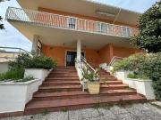 Villetta indipendente in vendita di 600 m² in Via Caduti...