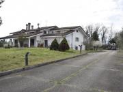 Villetta indipendente in vendita di 600 m² in Via Colle...
