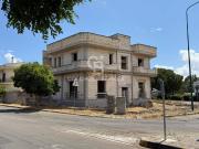 Villetta indipendente in vendita di 636 m² in Via Leonidion