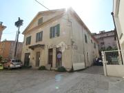Villetta indipendente in vendita di 650 m² in Via Emilia...