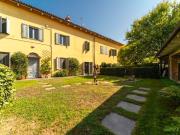 Villetta indipendente in vendita di 699 m²