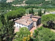 Villetta indipendente in vendita di 800 m² in Via Orazio...