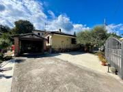 Villetta indipendente in vendita di 90 m² in Via Pezze...