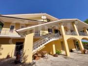 Villetta Trifamiliare Tortoreto. Rif.: rif W134VRG