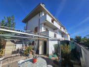 Villino a Schiera di 120 mq a Villa Claudia, Lido di...