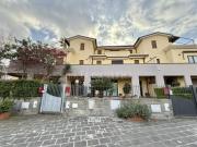 Villino a Schiera di 90 mq a San Giacomo, Santa Barbara...