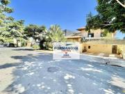 Vintage Magnifica Mansão Arejada e Iluminada com 5...