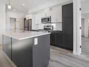 Virginia: Gold Accents – 196 Colony, Winnipeg, MB