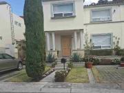 Vista Esmeralda Casa en Venta