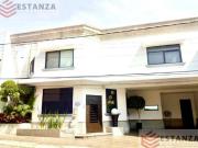 Vista Hermosa Casa CLAVE CS423