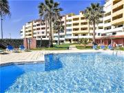 Vista Mar e Piscina em Albufeira Apartamento T2
