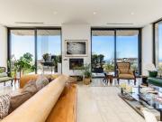 Vista Mar, linhas contemporâneas, Localização