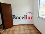 Vista panorâmica! Amplo e arejado! Garagem individual e...