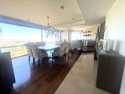 Vista real Departamento en venta en Lomas Country Club