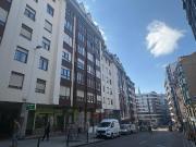 Vistas a la bahía y garaje propio