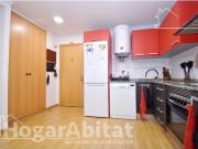 ¡VISTAS A LAS MONTAÑAS! SEMINUEVO, ACOGEDOR Y MUY...