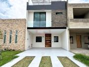 VITANA RESIDENCIAL CASA EN VENTA