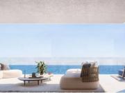 Viva el Lujo Frente al Mar: Su Apartamento de Ensueño en...