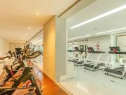 Viva em Condominio que parece um Clube Studio na...