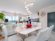 Viva o charme de Quarteira! Apartamento T2+1, elegante e...
