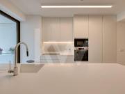 Viva o Luxo e Conforto no Coração de Benfica T4 em...