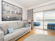 Viva o sonho de morar em frente à praia, em Sesimbra!