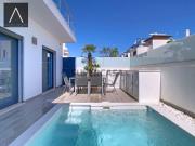 Viva o Sonho no Algarve: Moradia T3 com Piscina e Vista...