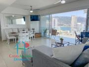 Vive atardeceres inolvidables con vista parcial al mar