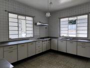 Vive con Comodidad. Casa de una planta, iluminada y espacios