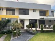 VIVE CON ELEGANCIA Y COMODIDAD EN CAYMA BAJA!