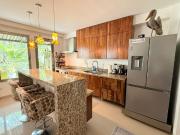 Vive el lujo en Playa: Penthouse de 3 Recámaras y 3...